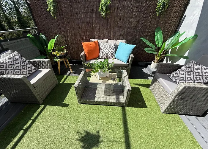 The Duplex Margate With Deck & Living Space Air Conditioning